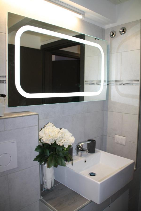 Le Colonne Milano Bed and Breakfast Εξωτερικό φωτογραφία