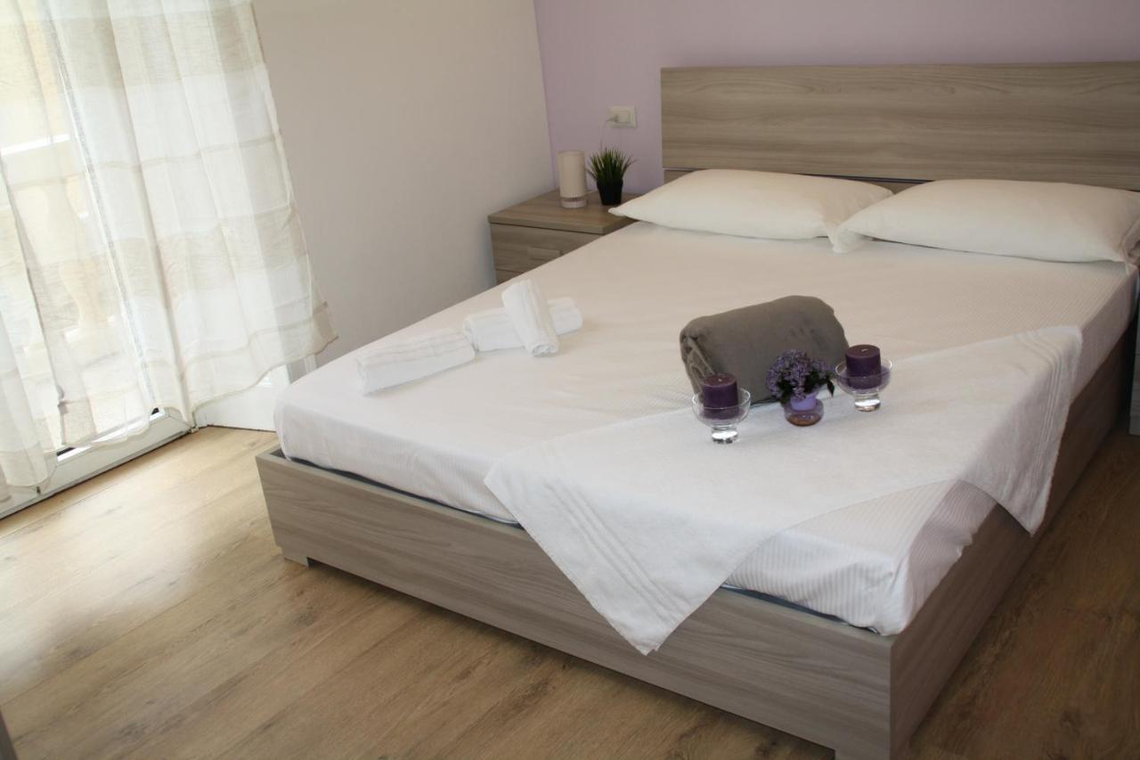 Le Colonne Milano Bed and Breakfast Εξωτερικό φωτογραφία